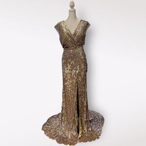 Mac Duggal Gold Sequin Cap Sleeve Gown 3785M Size 14 Long‎ Formal Gown NWT